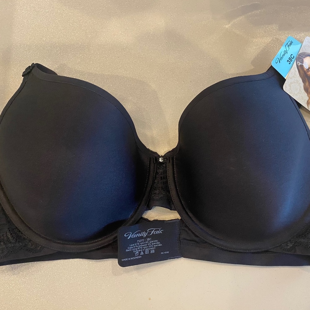 Warner’s Underwire Bras NWT Sizes 34-38C (10 total - nude, pale pink, black)